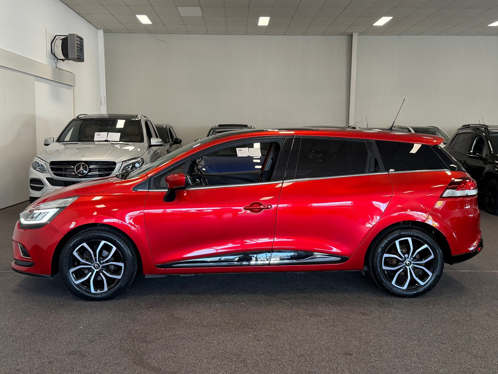 Renault Clio Estate 1.2 TCe Bose|NAVIGATIE|CAMERA|PANO|ECC AIRCO 53912379-1.jpg | J&F Auto's